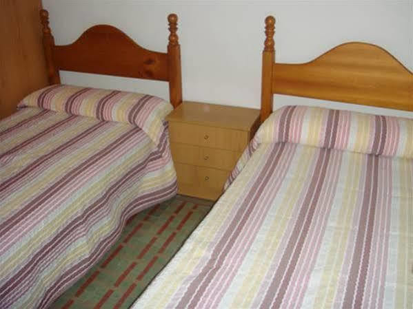 Hostal Villa Mercedes Chipiona Extérieur photo